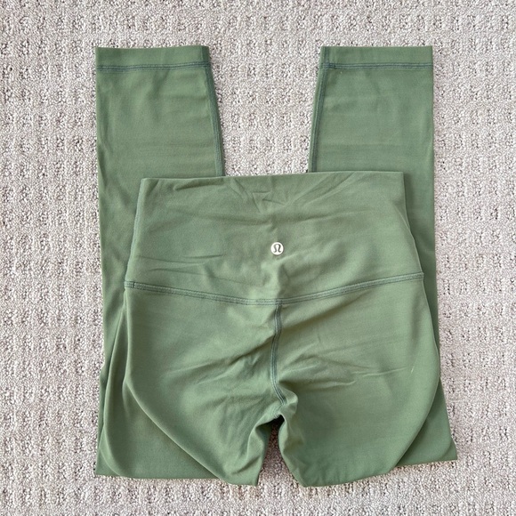 Lululemon Cropped Green Align Leggings - Picture 2 of 5